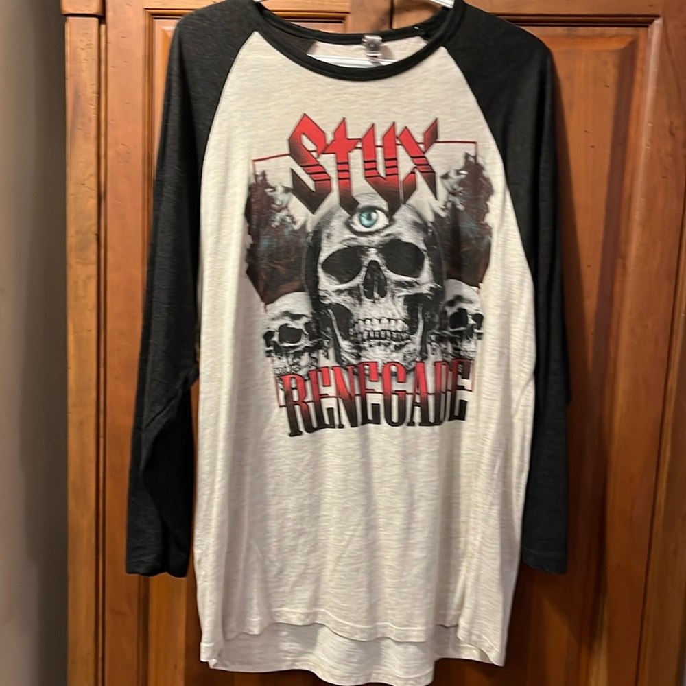 Styx Concert Tour t shirt 2XL.  Absolutely excellent condition.